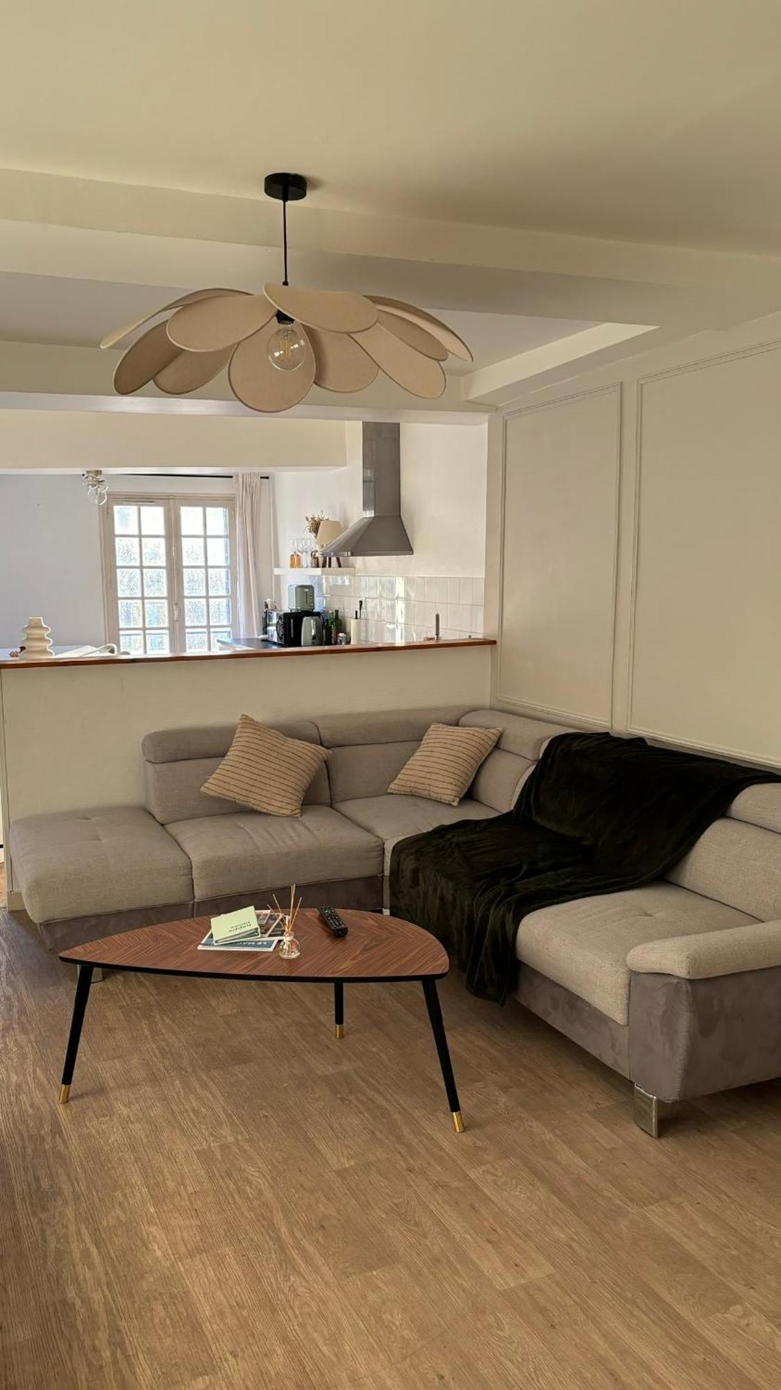 Spacieux Appartement Au Coeur Du Centre Historique De Ντινάν Εξωτερικό φωτογραφία